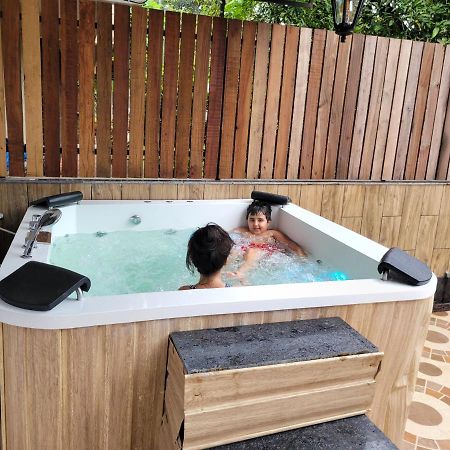 Luna Villa By Angel Stay - Three Bedroom Villa In 罗纳瓦拉 外观 照片